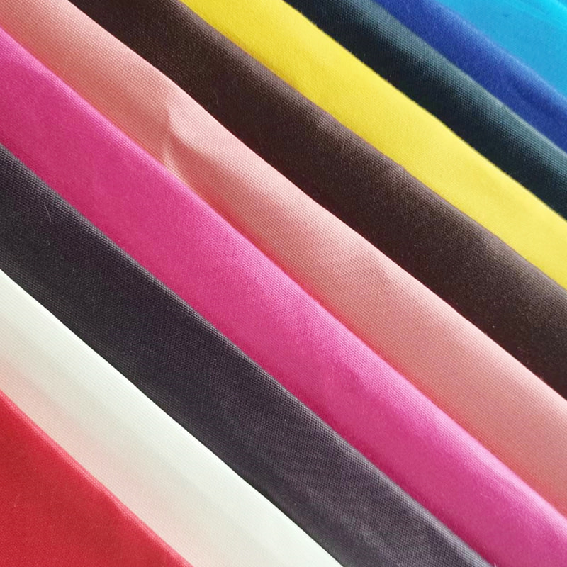 TMIE-08-1-2 85GSM 125 cm Bekväm klädselskjorta och smidigt fodertyg 100 % polyester Olika färger tillgängliga Färgad polerad polyester poplintyg