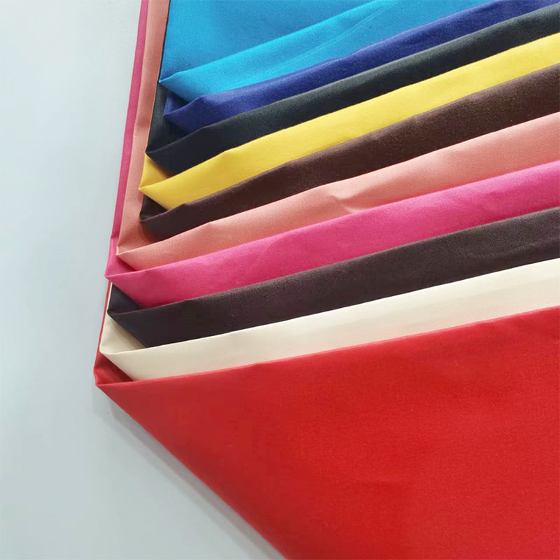 TMIE-08-1-1 70GSM 122CM Skjorteplagg mjukt och glansigt tyg 100 % polyester Material färgat med polerat polyester poplin tyg
