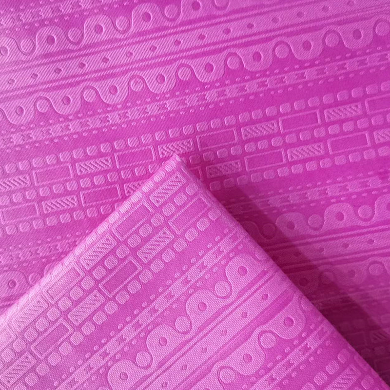 TMIE-08-2-3 115GSM 100% polyester High-density High-count färgad med geometrimönster präglad poly poplin tyg