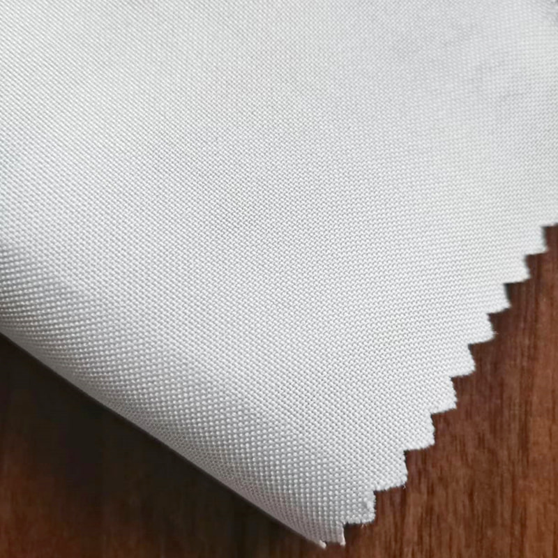 TMIE-03-1-6 Mellanvikt 180 GSM Whiten Minimatt polyestertyg