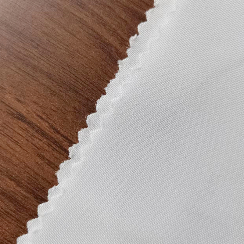 TMIE-03-1-6 Mellanvikt 180 GSM Whiten Minimatt polyestertyg